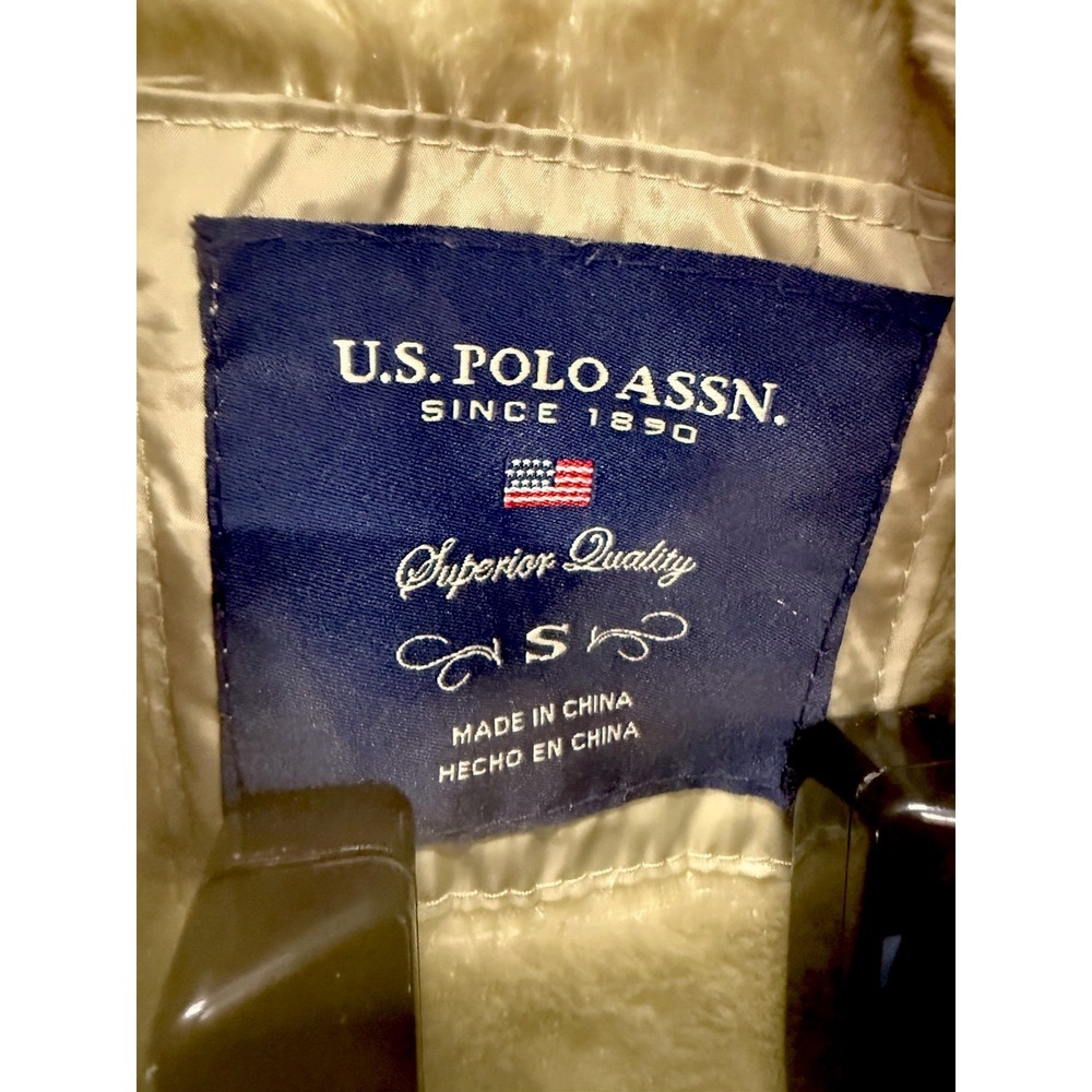U.S. Polo Assn Women's Vest Light Green Soft Faux Fur Lining Size Small - Picture 5 of 6